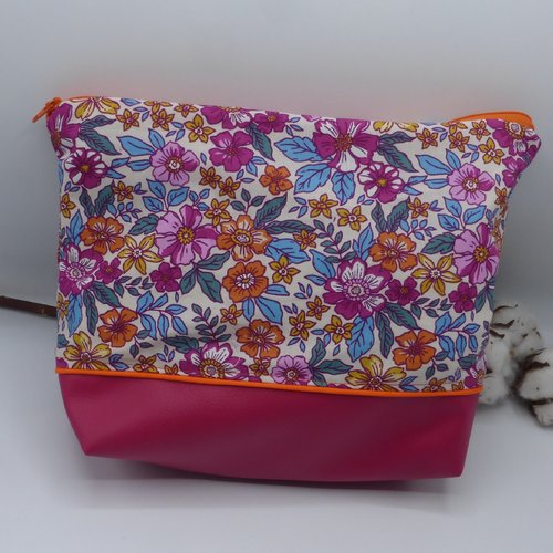 Trousse de toilette doublée fleurs multicolores fuchsia turquoise violet orange jaune en coton enduit, coton et simili cuir