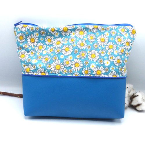 Trousse de toilette doublée fleurs marguerites pâquerettes blanc bleu roy turquoise jaune blanc en coton enduit, coton et simili cuir