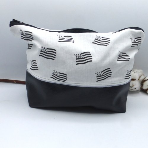 Trousse de toilette doublée bretagne bretonne drapeau breton en coton enduit noir blanc, coton et simili cuir