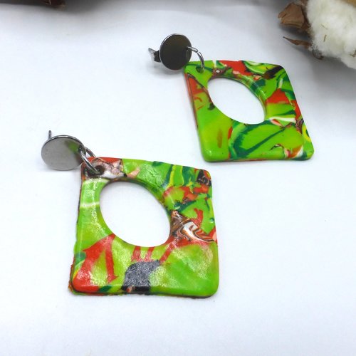 Boucles d'oreilles créoles carrées marbré vert pomme anis orange en pâte polymère