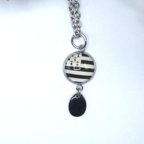 Pendentif bretagne bretonne drapeau breton noir et blanc en cabochon en verre et acier inoxydable