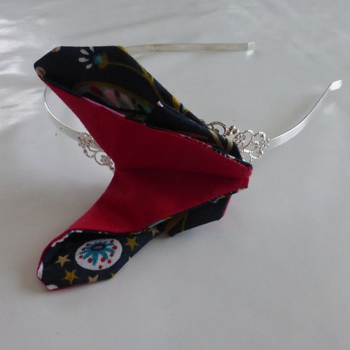 Serre tête papillon multicolore rouge noir fleurs et feuilles en coton