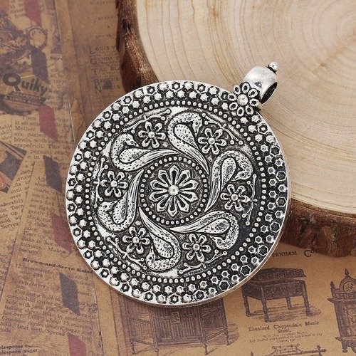 Pendentif n°000 style bohème en alliage rond fleur argent vieilli 71 mm x 59 mm