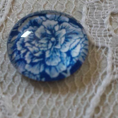 Cabochon rond en verre 12mm fleur bleu 019 