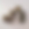 Perle fantaisie facetté céramique mauve 16 mm