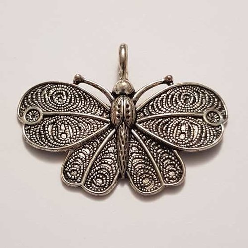 Breloque papillon n°33 argent 32 x 42 mm