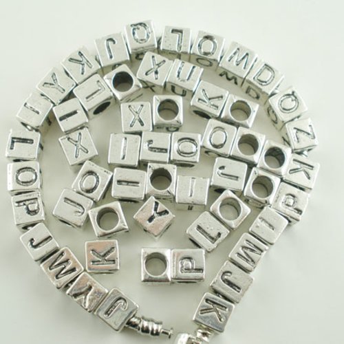 Perle carré charms alphabet n°01 lettre m métal argenté 7x7 mm