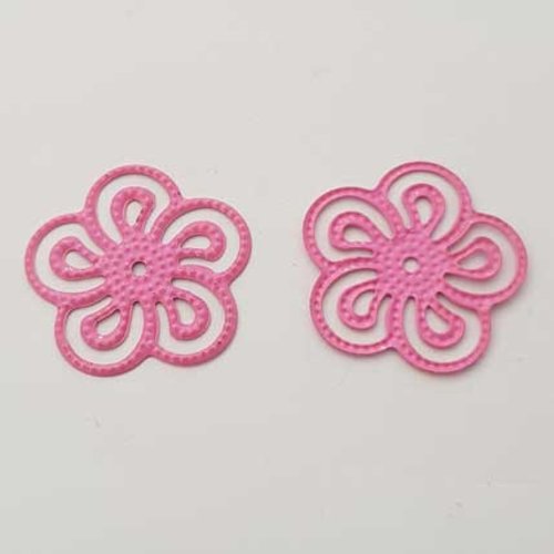 Estampe n°03 rosace rose 25 mm estampe filigrane