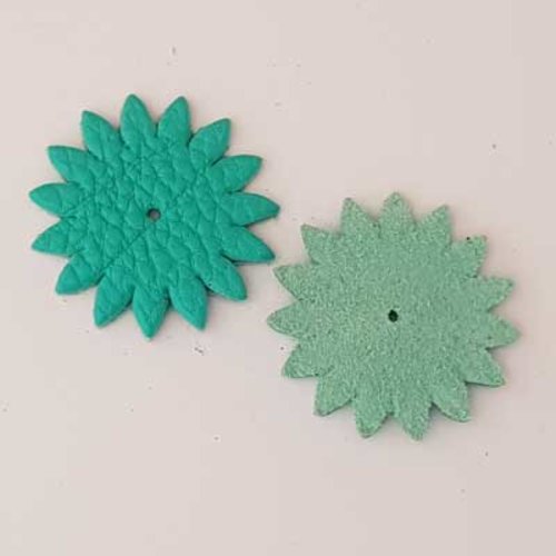 Fleur en cuir etoile 34 mm turquoise n°01