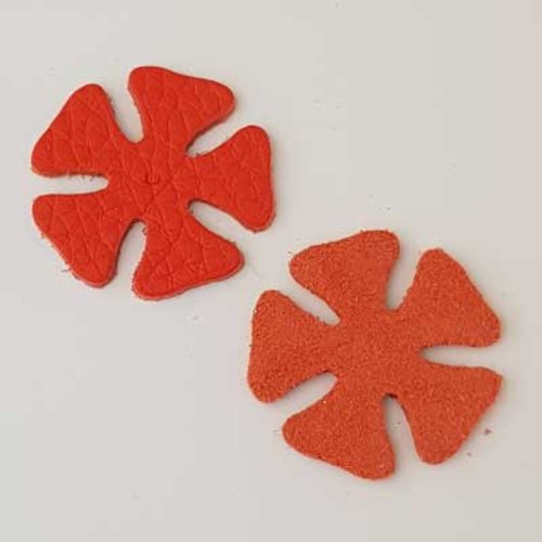 Fleur en cuir fleur 5 pétales 38 mm rouge n°08