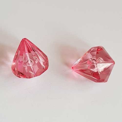 Perle acrylique diamant transparent 27 x 22 mm goutte fushia