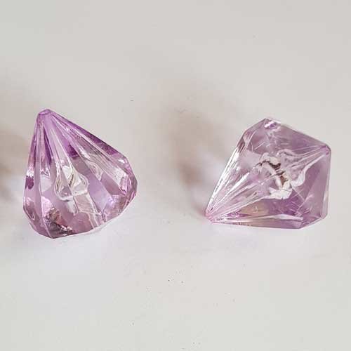 Perle acrylique diamant transparent 27 x 22 mm goutte violet