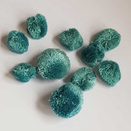 Pompon rond turquoise lot n°04