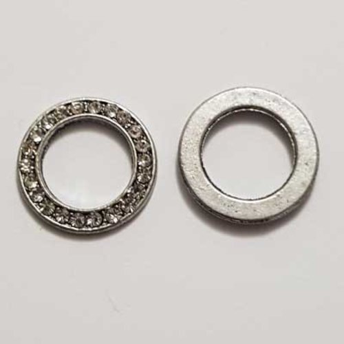 Breloque strass anneau blanc et métal argenté 18 mm n°02