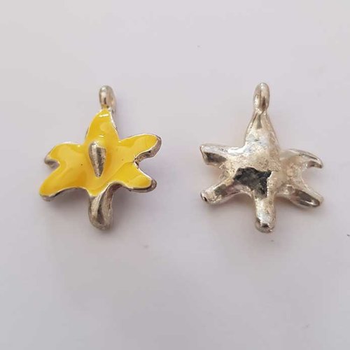 Breloque fleur n°06 en métal argent et jaune