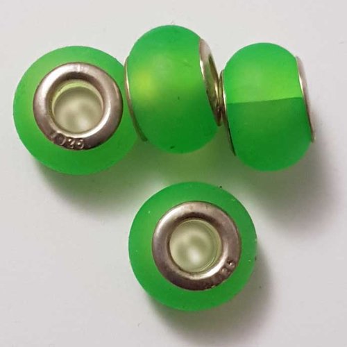 Perle n°1107 ronde compatible vert