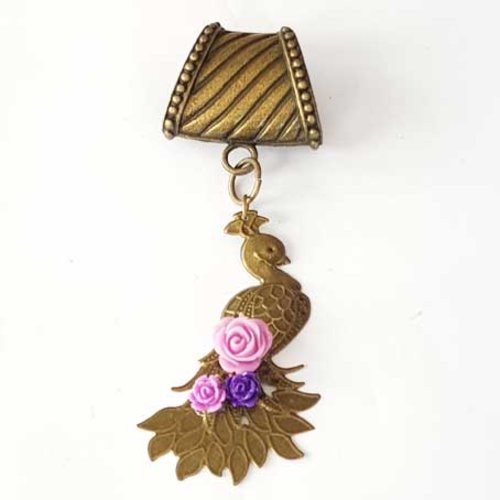 Passant  echarpe n°05 pendentif paon 69 x 40 mm