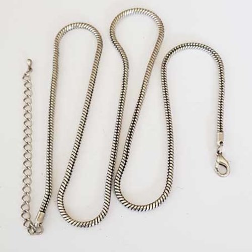 Collier serpent européen 65 cm argent vieilli n°01 fermoir mousqueton