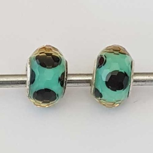 Perle n°1033 compatible style pandora grand trou en plastique a facette pour maille serpent
