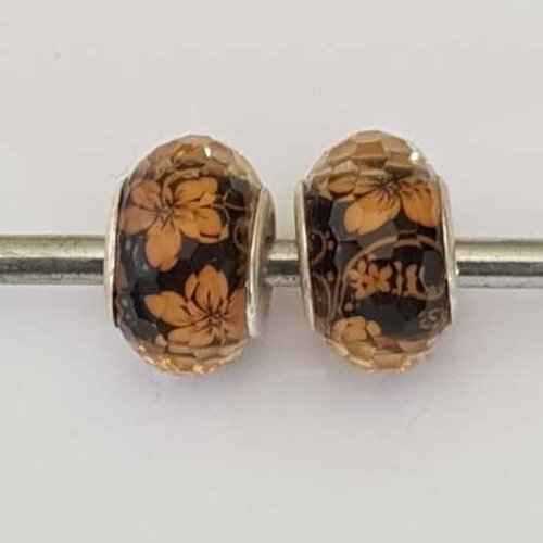 Perle n°1039 compatible style pandora grand trou en plastique a facette