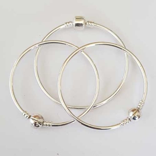 Lot de 3 bracelets rigides n°000 argent 17 et 19 cm fermoir clip