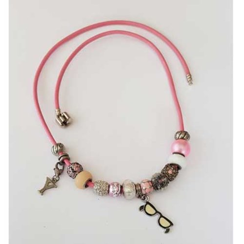 Collier n°04 fermoir clip européen 57 cm cuir lisse