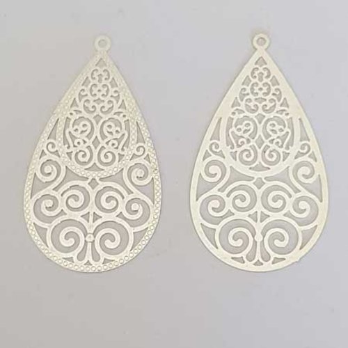 Lot n°048 1 breloque ovale 46 mm argent estampe filigrane