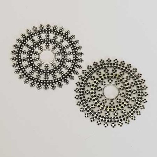 Lot n°083 2 pendentifs fleurs 35 mm argent estampe filigrane