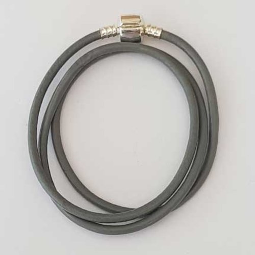 Collier cuir lisse 53 cm n°01 gris