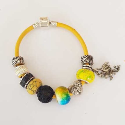 Bracelet n°11 clip européen 19 cm cuir lisse jaune fermoir clip lisse