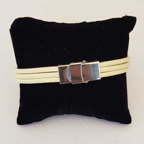 Bracelet cuir lisse ivoire 3 rangées de 03 mm ajustable au poignet