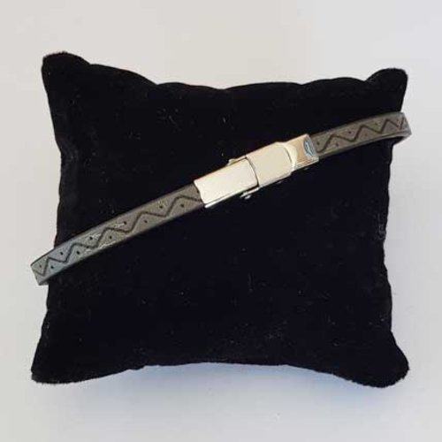 Bracelet 05 mm ajustable au poignet cordon simili cuir n°02
