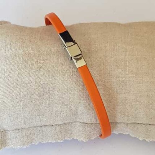 Bracelet 05 mm ajustable au poignet cuir n°57