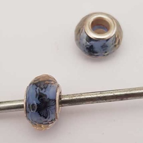 Perle n°1043-02compatible style pandora grand trou en plastique a facette