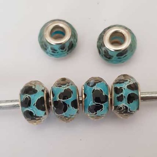 Perle n°1200 compatible style pandora grand trou en plastique a facette