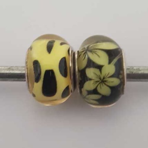 Perle n°1211 lot 2 pièces compatible style pandora grand trou en plastique ronde