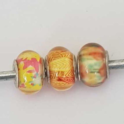 Perle n°1252 lot 3 pièces compatible style pandora grand trou en plastique ronde