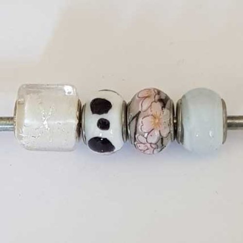 Perle n°1262-03 blanc lot 4 pièces compatible style pandora grand trou en verre ronde