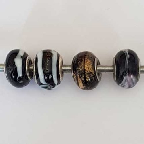 Perle n°1263-01 noir lot 4 pièces compatible style pandora grand trou en verre ronde