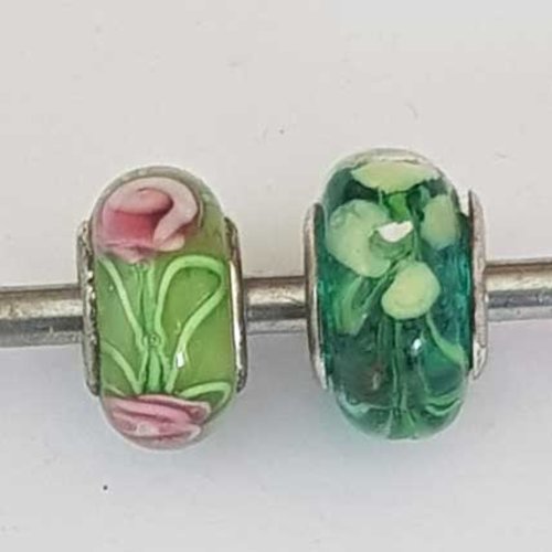 Perle n°1266-16 vert lot 2 pièces compatible style pandora grand trou en verre ronde