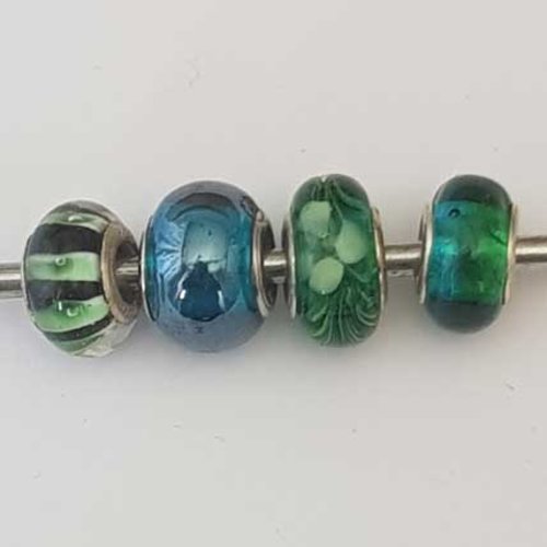 Perle n°1308-05 multi couleur lot 4 pièces compatible style pandora grand trou en verre ronde