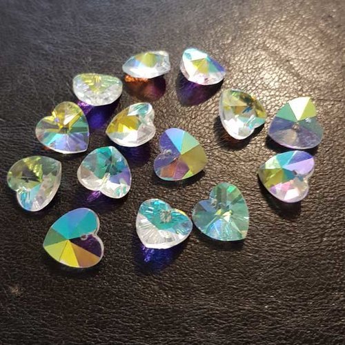 4 breloques pendentifs en verres facettés coeur n°01-03