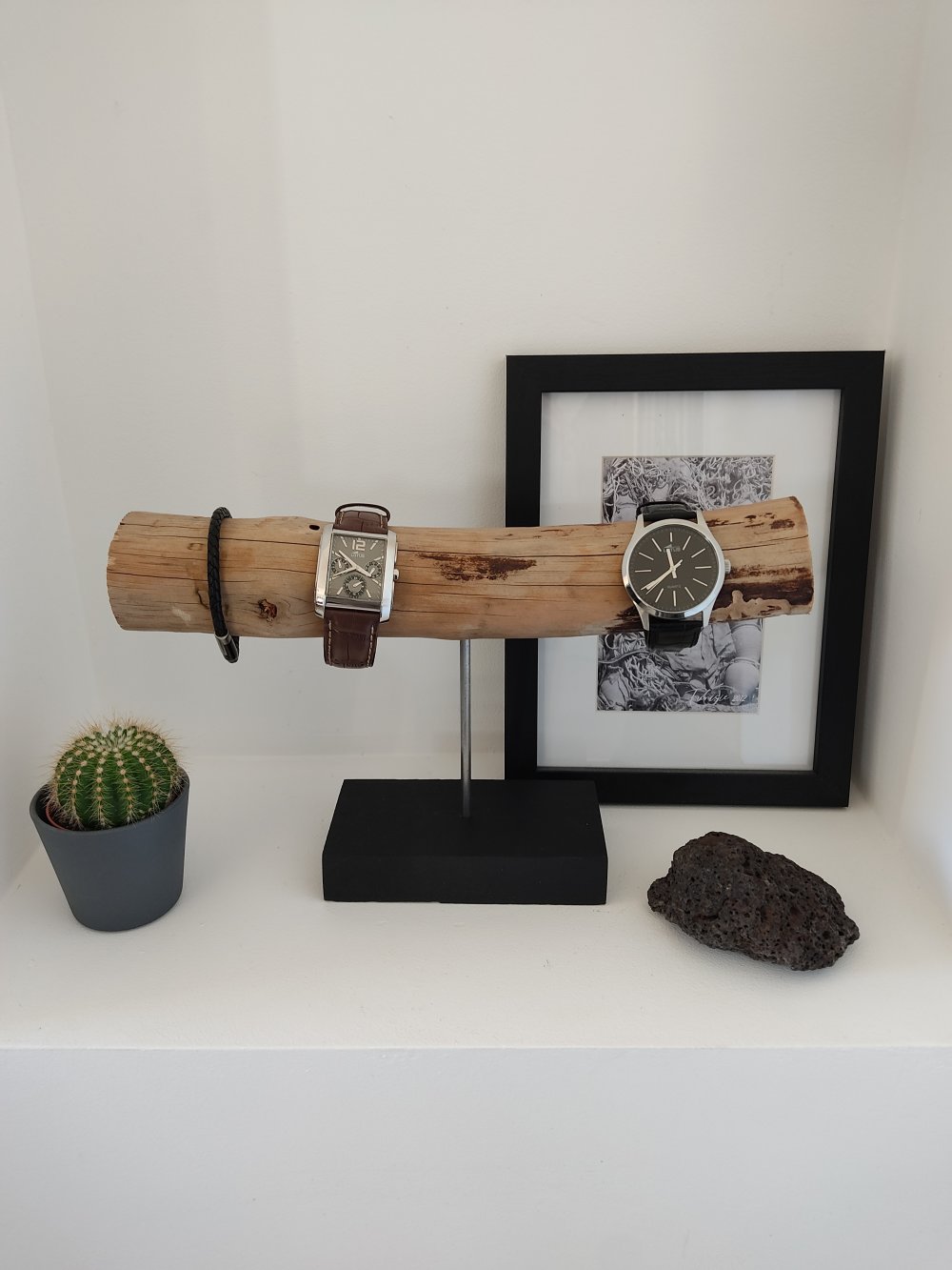 Porte-montres en bois personnalisé pour 2 montres avec emplacement pour  ranger clés, bague, collier, épingle, bijoux, support de montre avec  coussins en cuir -  France