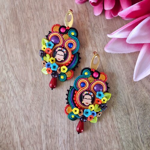 "frida" boucles soutache et clous inox