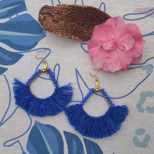 Boucles d'oreilles en perle et macramé, bohèmes hippies chics, vert sapin ou bleu marine