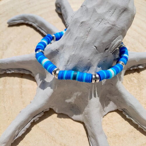 Bracelet homme perles heishi – choix de couleur : bleu, noir ou beige – style minimaliste et estival – bijou fait main