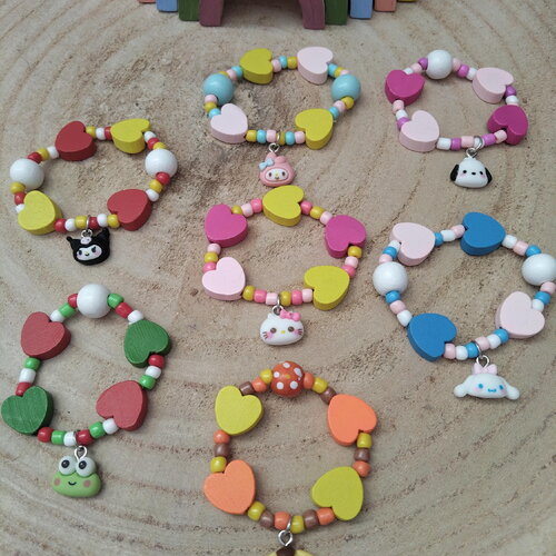 Bracelet kawaii hello kitty à l'unité