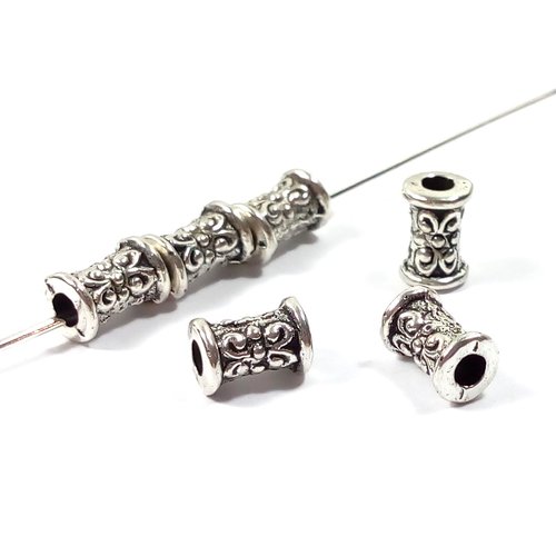 20 petites perles tubes 7 mm en métal style antique