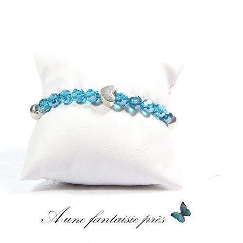Bracelet élastique perle de verre bleu et coeur argenté