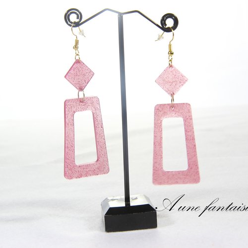 Boucle d'oreille argenté rectangle rose brillant